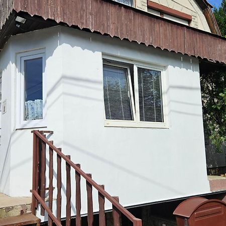 Friendly Apartment In The Suburb. Budapešť Exteriér fotografie
